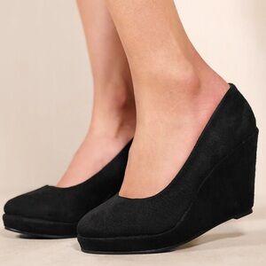 Elegant Black Wedge Heels